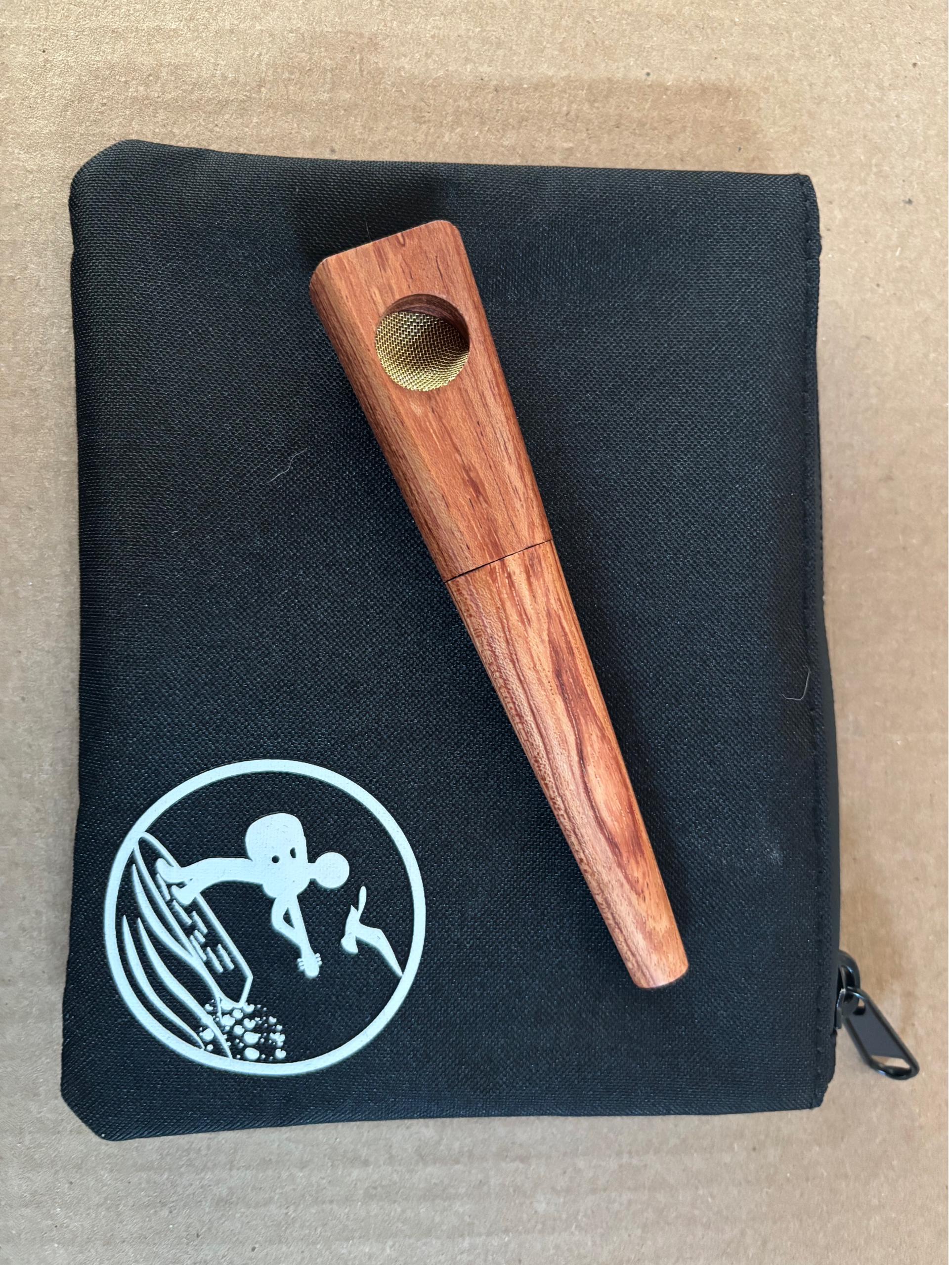 Pouch N' Pipe